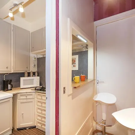 Lovely Pigalle Studio Апартаменты Париж